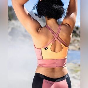 Tera Kaia Toura Crop Top Size 6 Rust/Globemallow